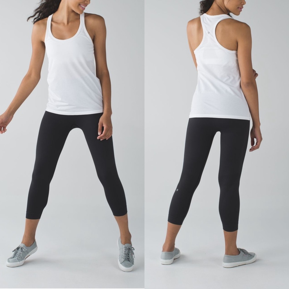 Lululemon Zone In Crop Black W6F11S Seamless Size‎ 2